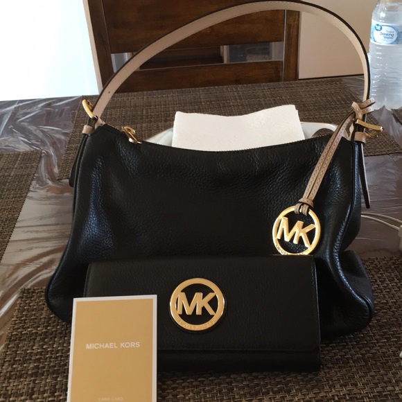 Michael Kors Handbags - Purse and Wallet
